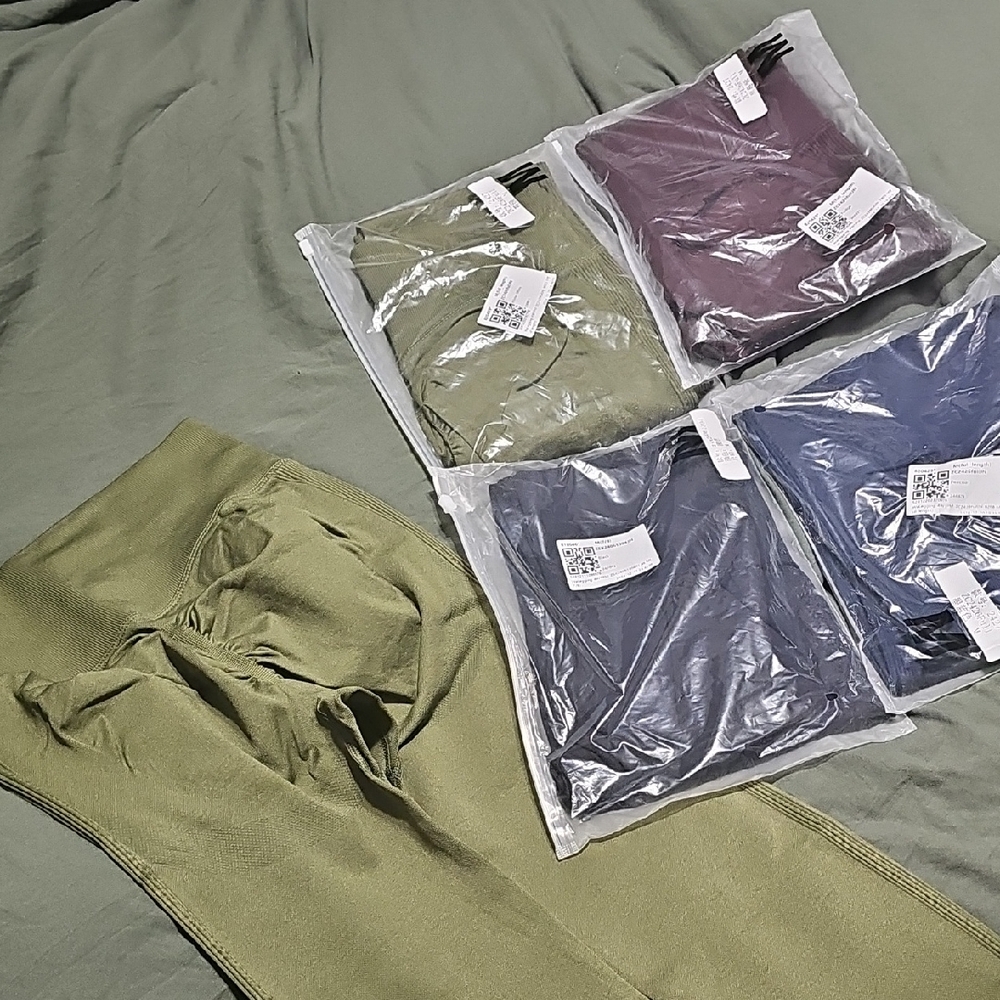 Assorted Color Leggings Set